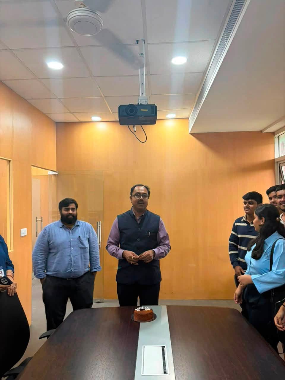 Amity Mumbai — Student Project Mentorship and Viva Voce